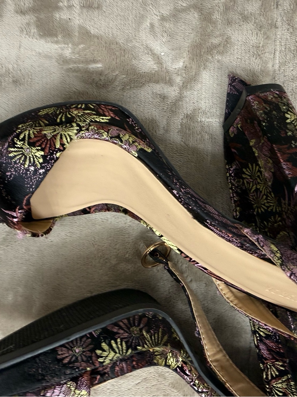 Purple heels - Picture 5 of 6